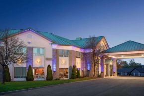 Отель Days Inn by Wyndham Montmagny  Сен-Поль-Де-Монмини